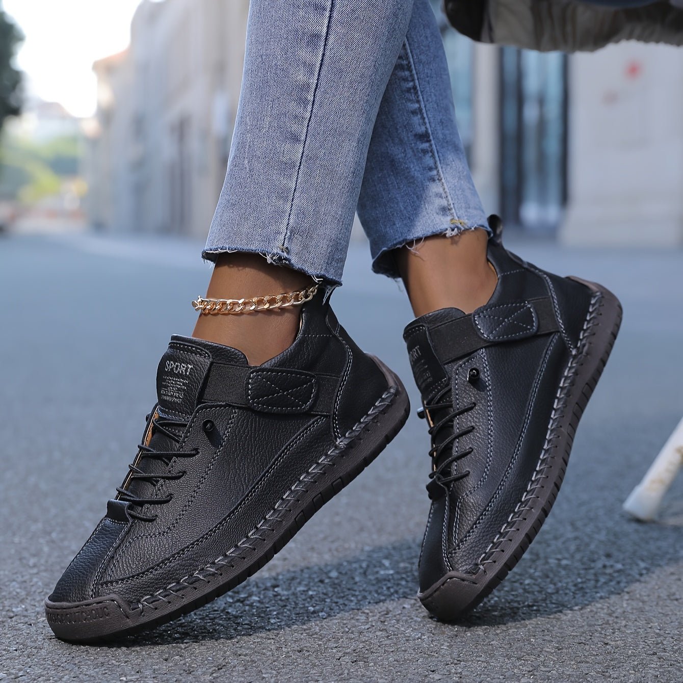 Orthopedic Sneakers with Adjustable Velcro Strap