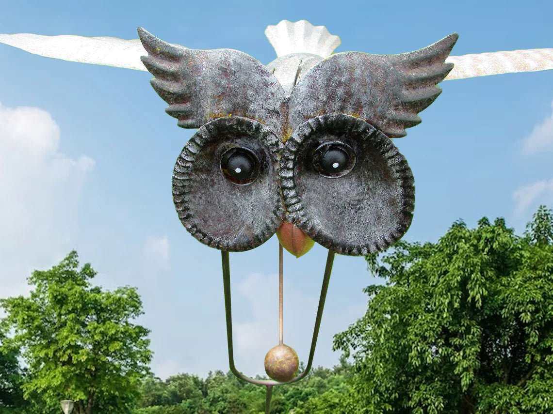 Metal Garden Wind Spinner — Outdoor Decoration
