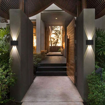 Outdoor LED Wall Light — Waterproof Aluminum Design