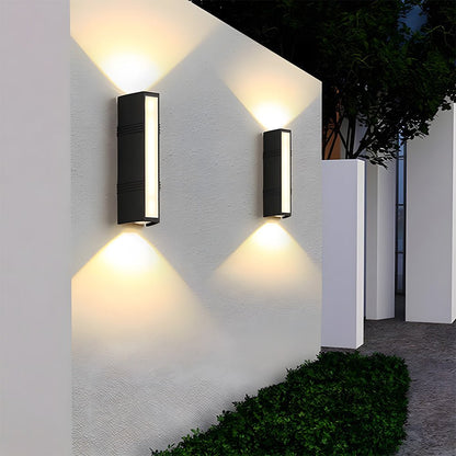 Modern Outdoor LED Wall Light in Black Aluminum