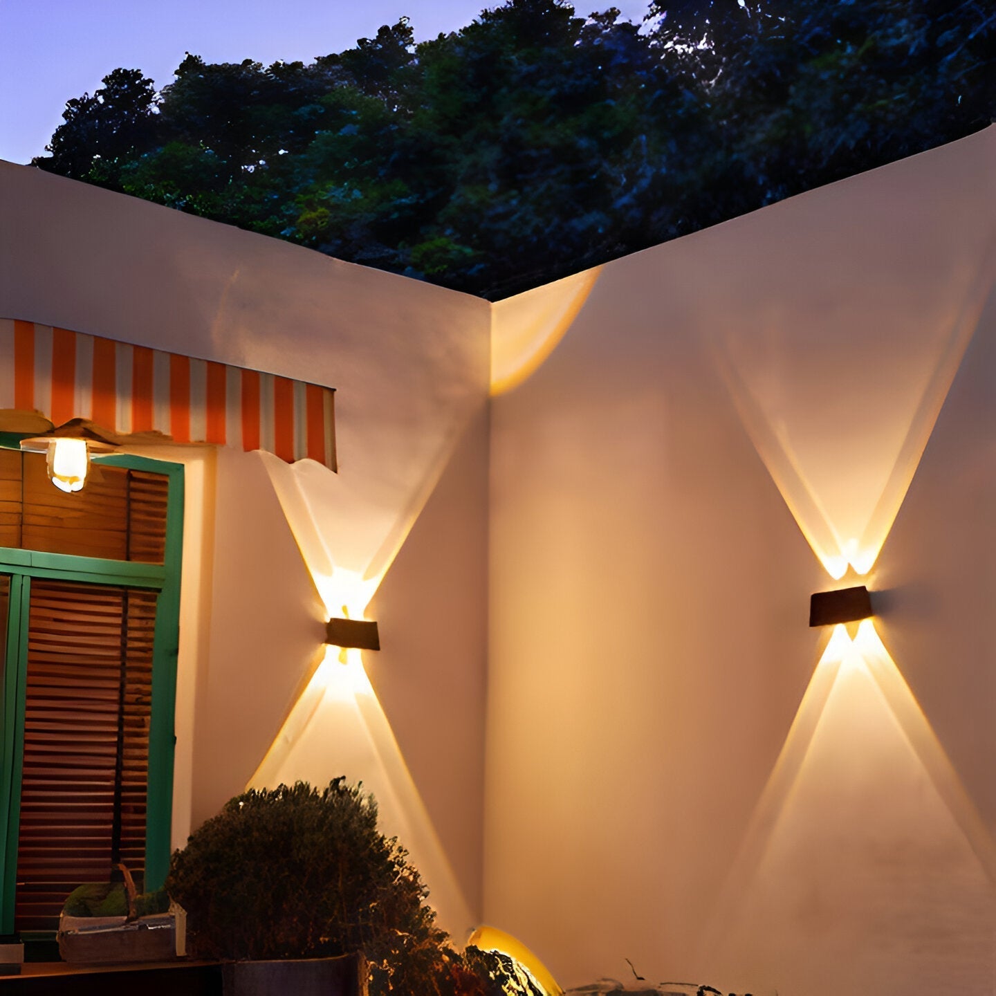 Solar LED Wall Light — Up & Down Glow Effect