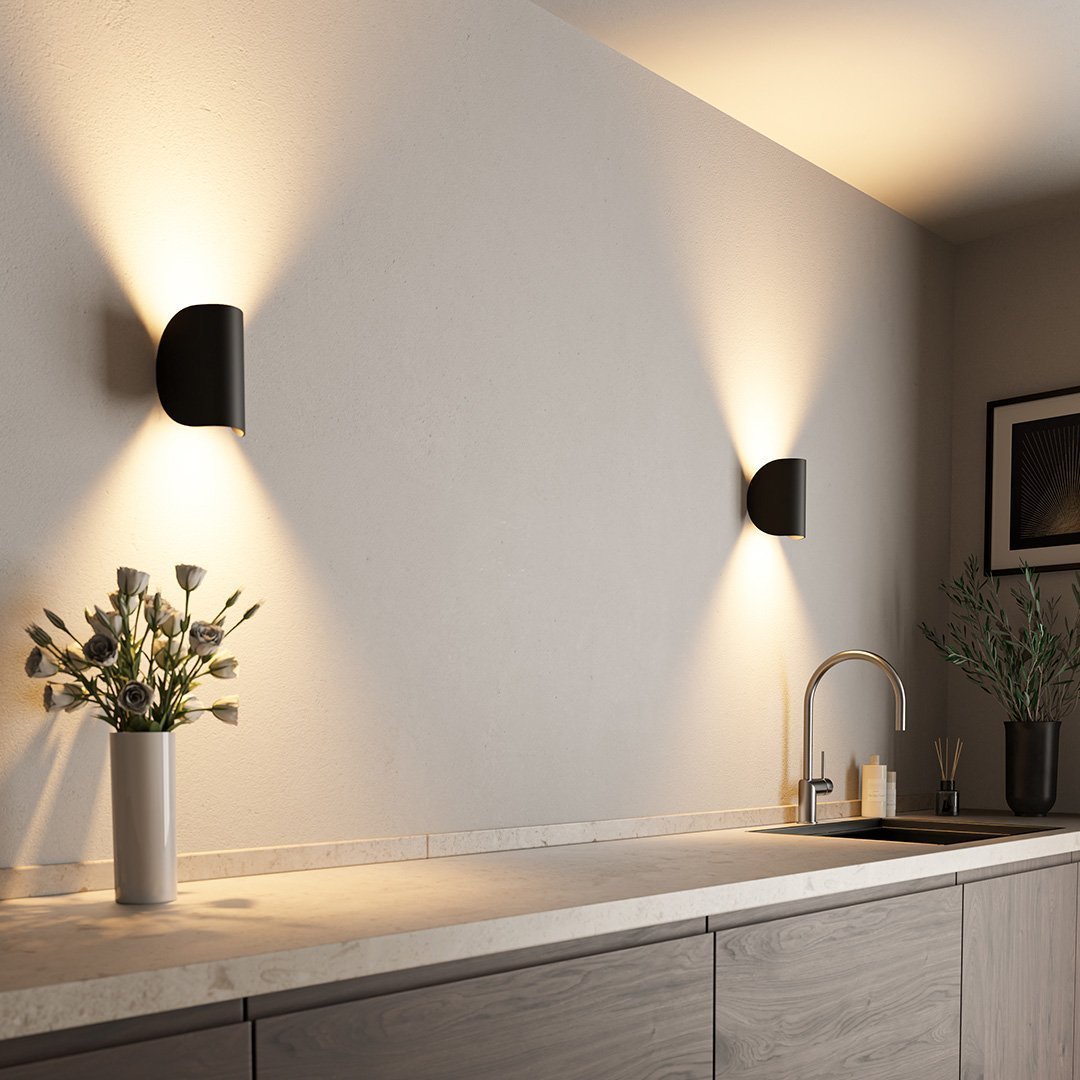 Up Down Wall Lamp — Adjustable Aluminum Light