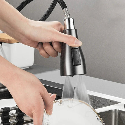 Kitchen Faucet With Pull-Out Sprayer & 360° Swivel