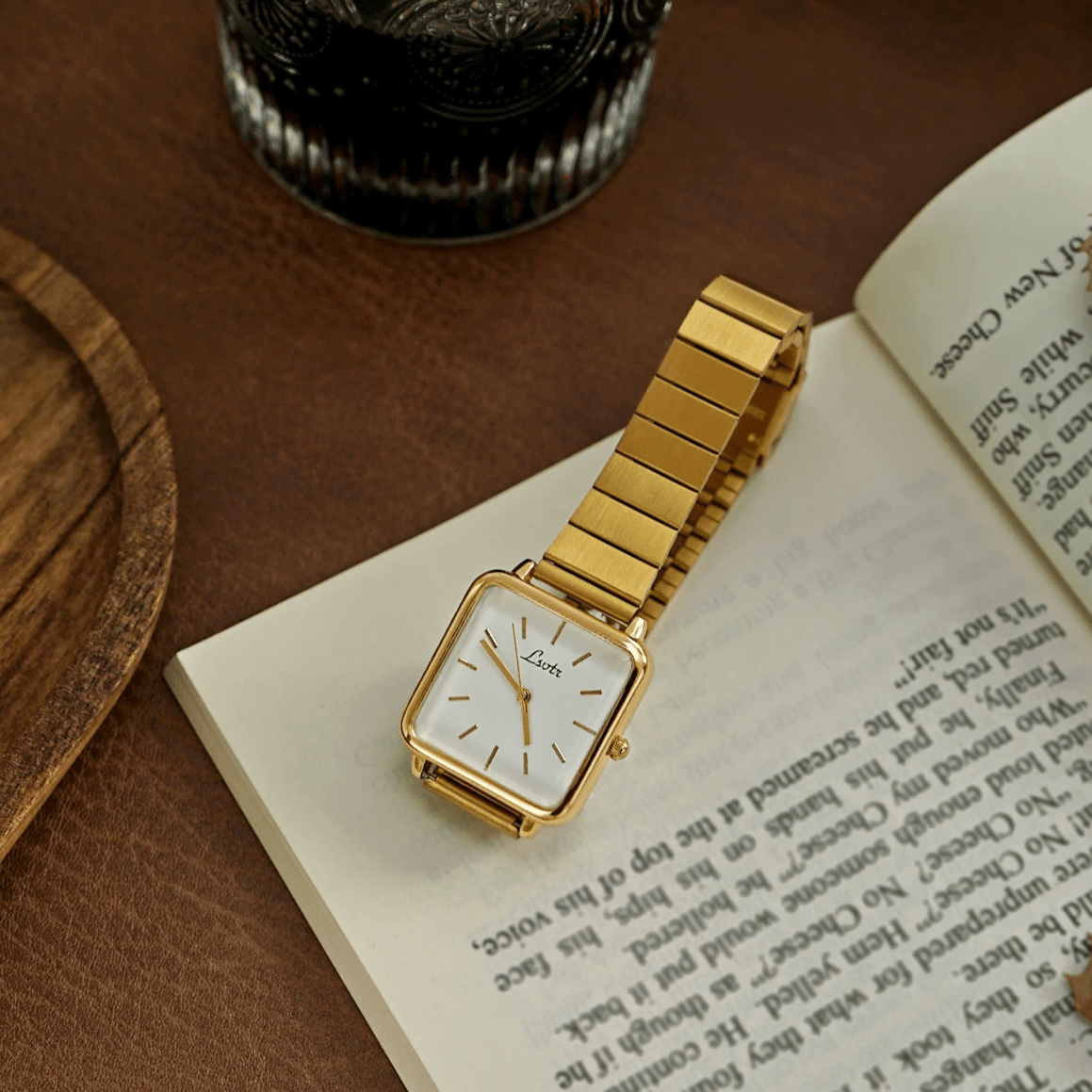 Square Quartz Watch — Gold Stainless Steel Band