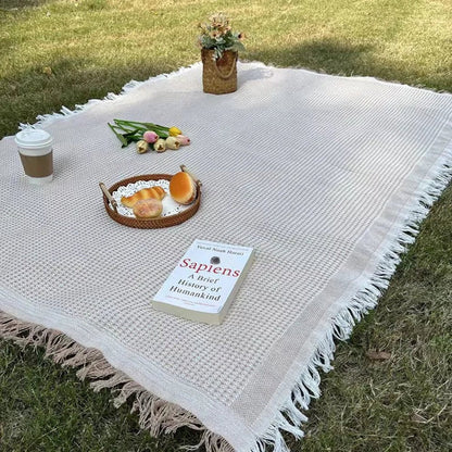Woven Boho Picnic Blanket With Decorative Tassels