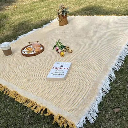 Woven Boho Picnic Blanket With Decorative Tassels