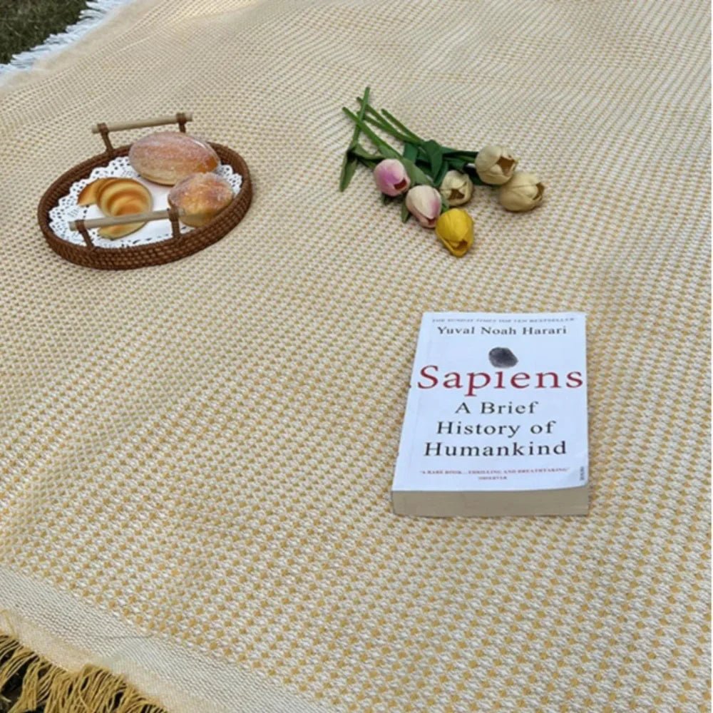 Woven Boho Picnic Blanket With Decorative Tassels
