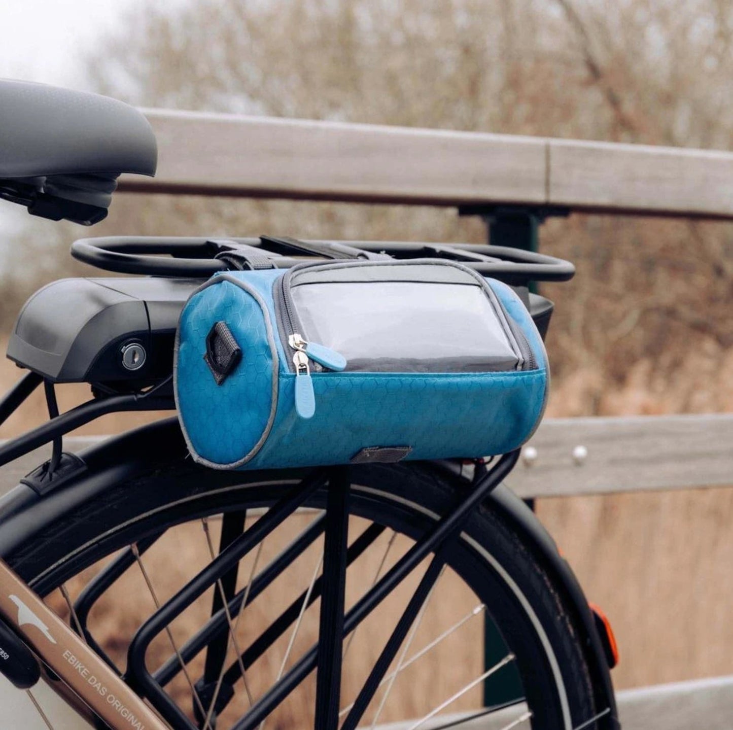 Bike Handlebar Bag — Waterproof Touchscreen Top